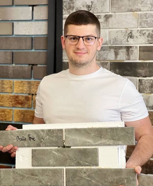 Nikita Sales Manager Royal Facade Warsaw Poland