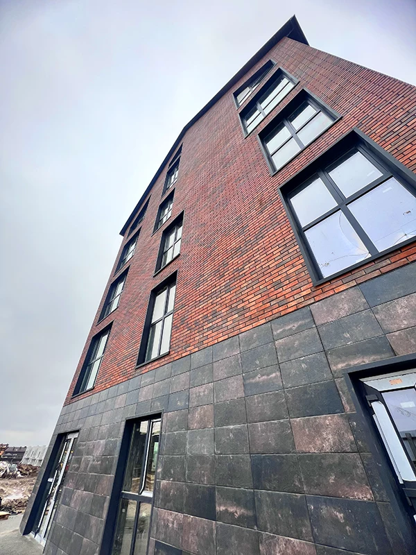 Large-format facade panels - photo 1