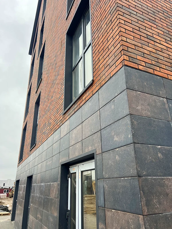 Large-format facade panels - photo 3