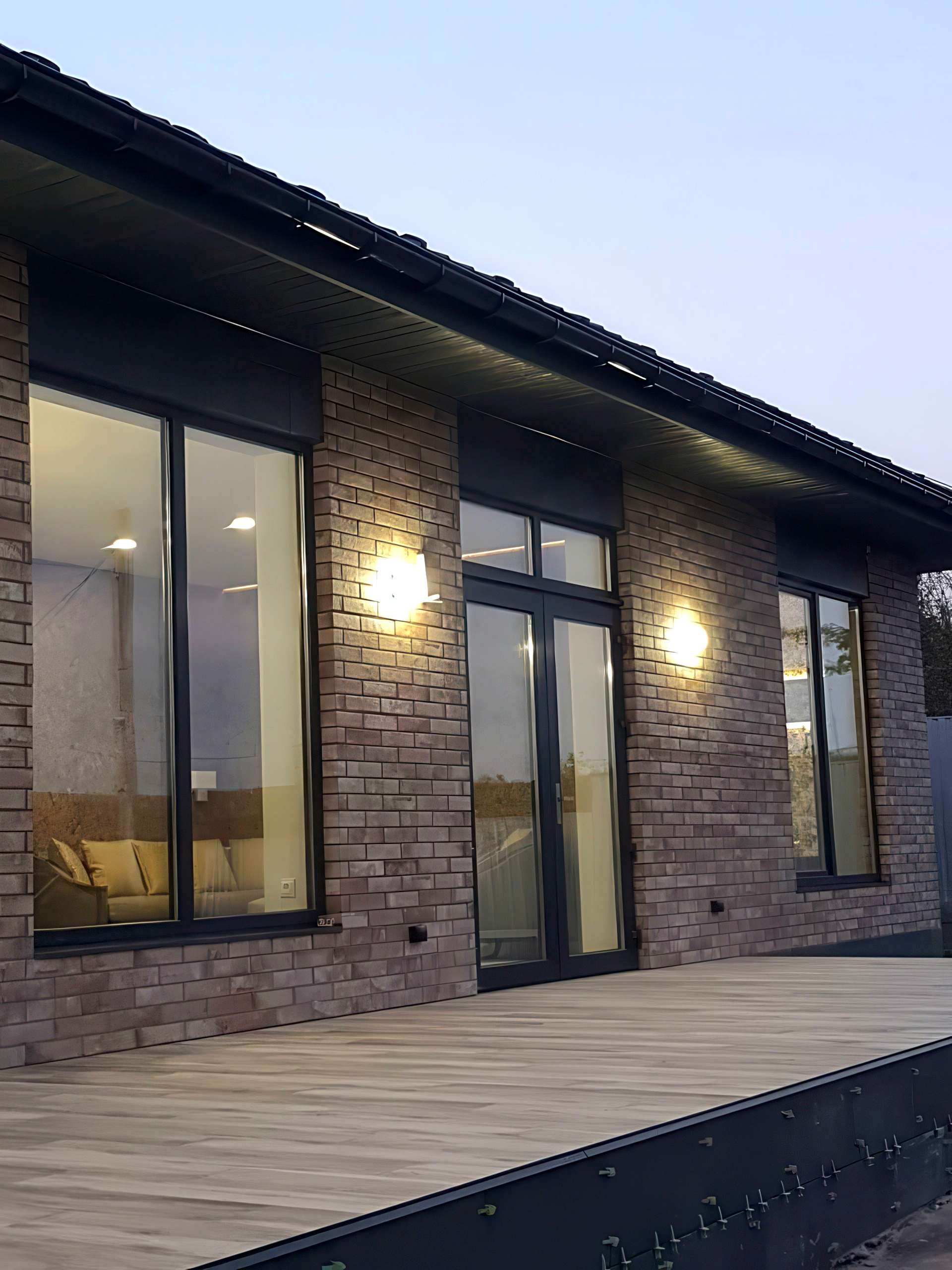 Renovated House Facade with Royal Facade Thermopanels