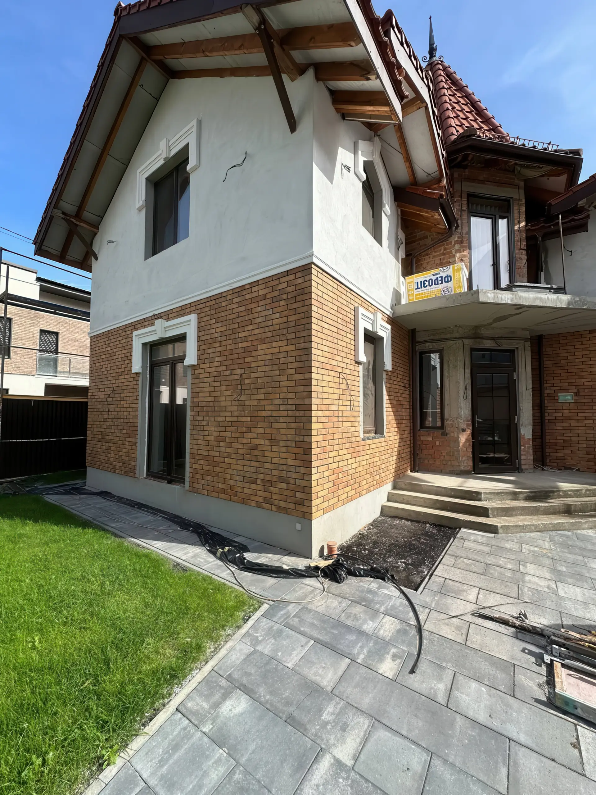 Facade insulation with EPS Foam Thin Brick Board