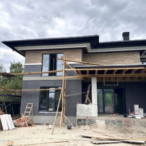 Stylish home upgrade with Royal Facade thermopanels and King Klinker Thin Bricks