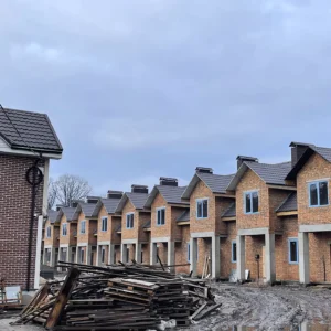 Exterior wall upgrade using high-performance thermal panels in Kyiv